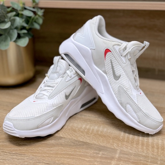 Nike Air Max Bolt White Metallic Platinum Size 6 - Picture 2 of 10